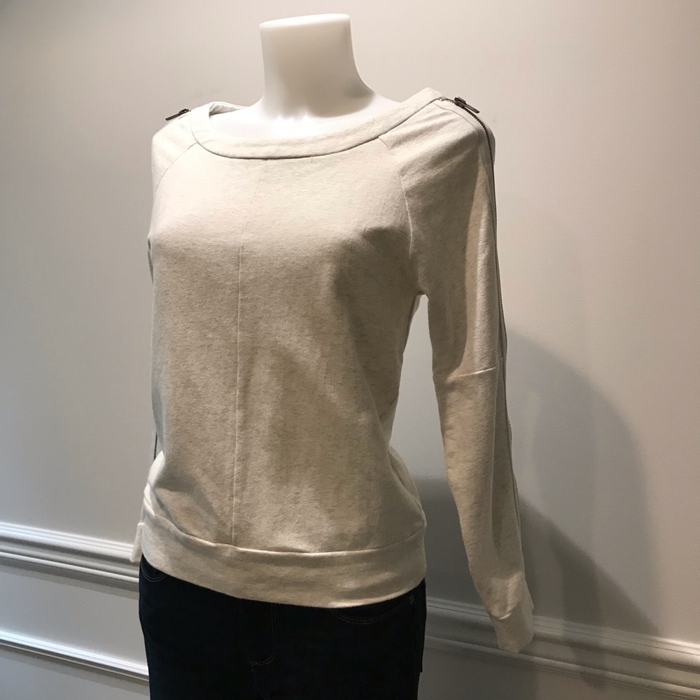 Corson light heather grey crew neck sweatshirt